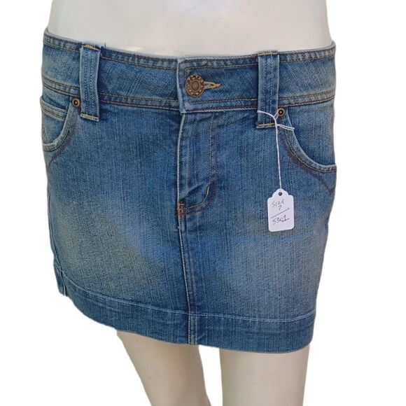 53017..SO Jeans Skirt Size 7 - Picture 1 of 5